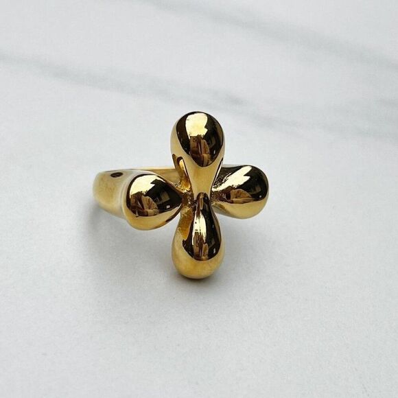 New! “Valeria” Flower Chunky Gold Ring - Picture 3 of 5